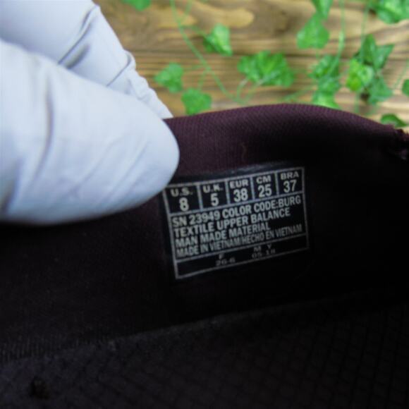 SKECHERS Women's Memory Foam Loafer‎ Burgundy Textile 8 Medium Gently Used 2025 - Picture 5 of 7